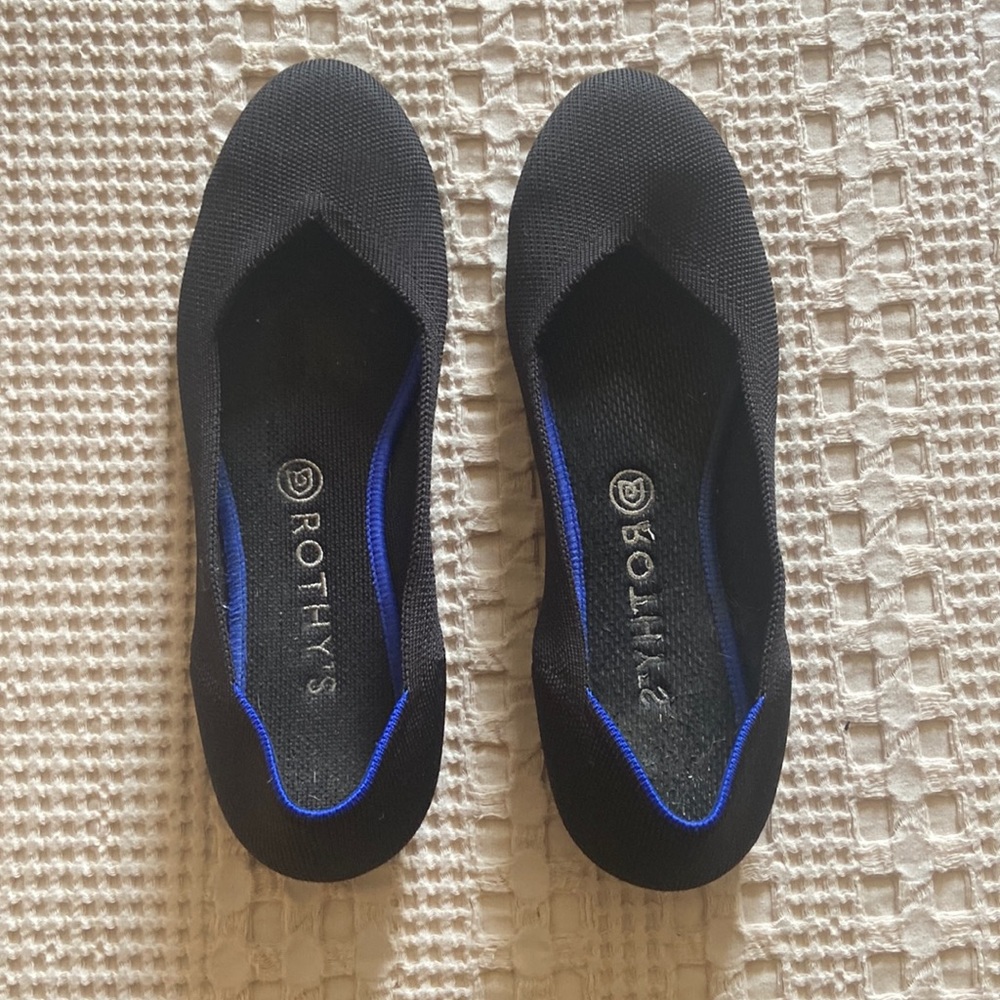 Rothy’s Women’s Rounded Toe Flat Shoe
